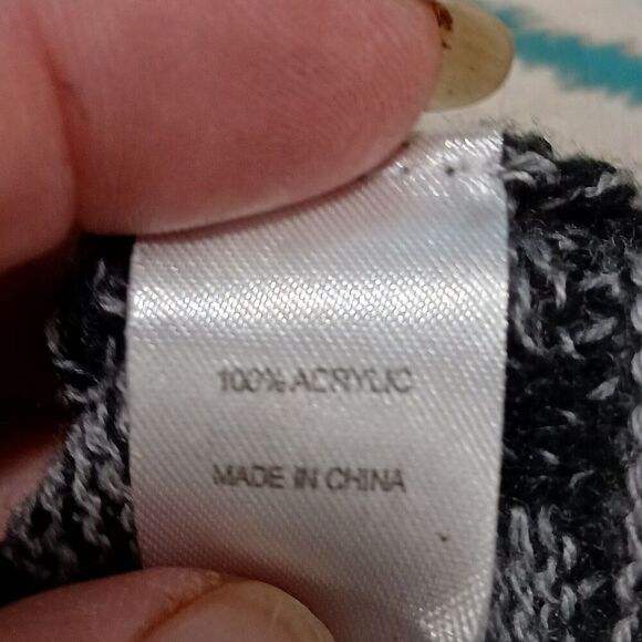 Made for Me To Look Amazing Size Med, This Dress is Business Atire and Fitted. - Picture 7 of 9